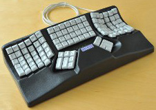 Ergonomic Portable Dual Handed USB Keyboard for RSI on Sale - Maltron ...